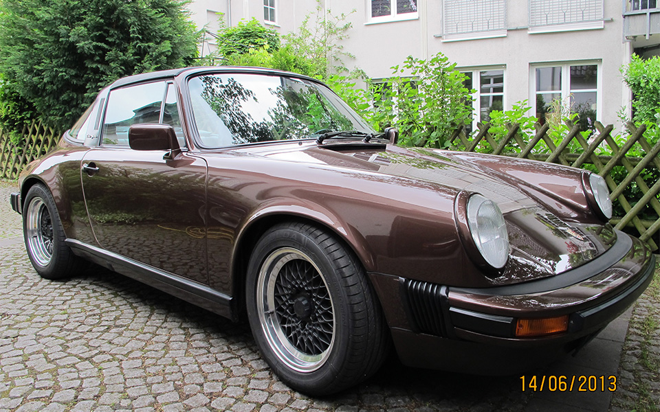 1982 Porsche 911 Targa, palisandermetallic