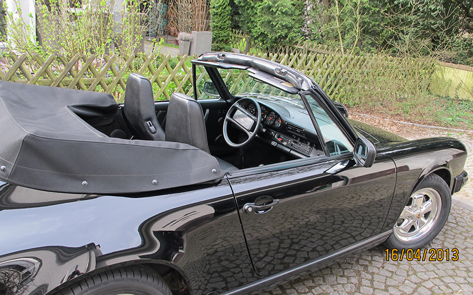 1988 Porsche 911 Cabriolet, schwarz