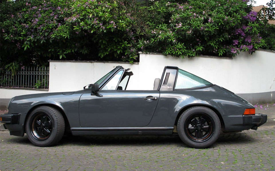 1984 Porsche 911 Targa, schiefergrau